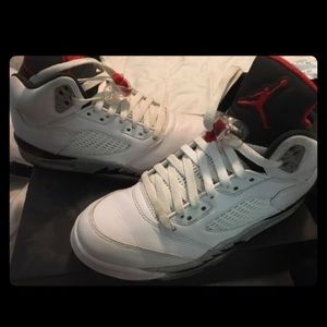 Air Jordan 5 cement men size 8